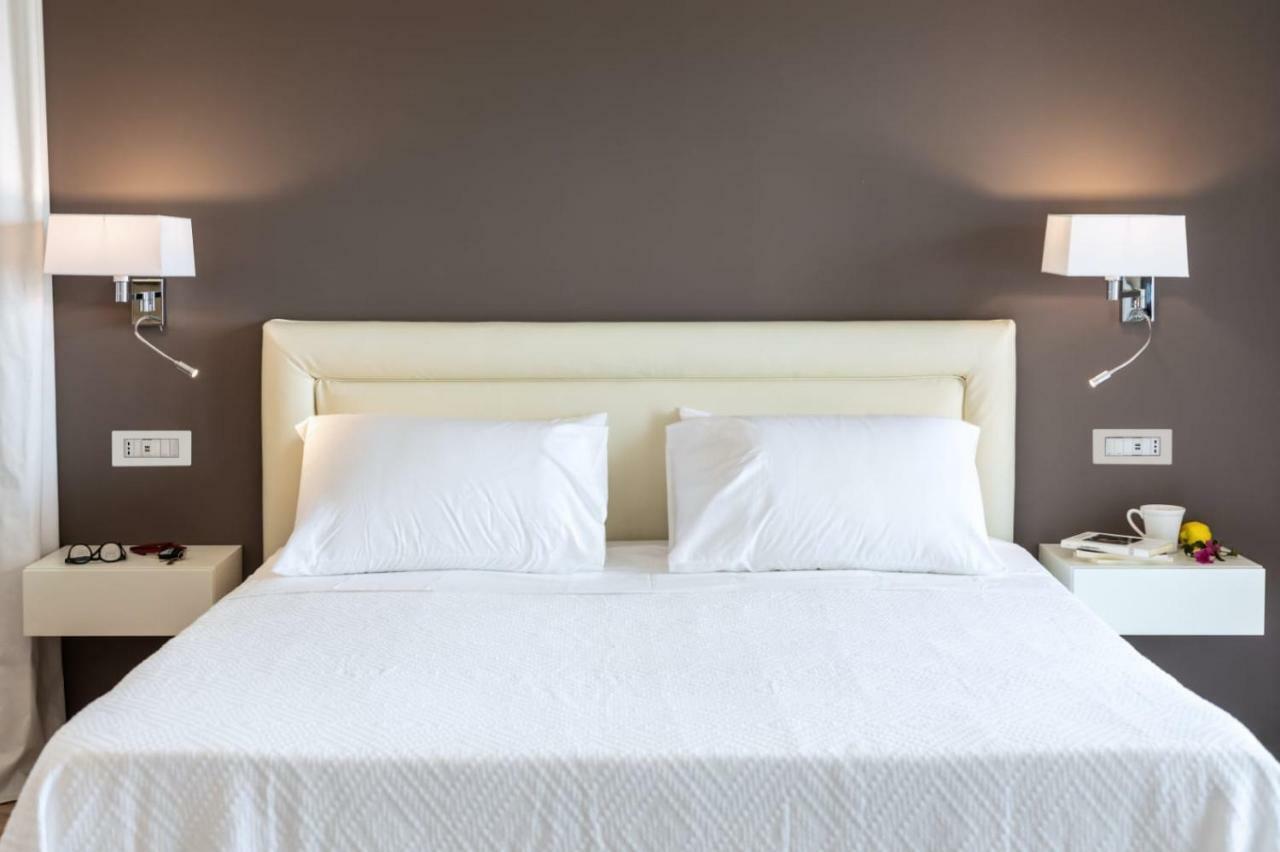 The View Luxury Apartments Таормина Екстериор снимка