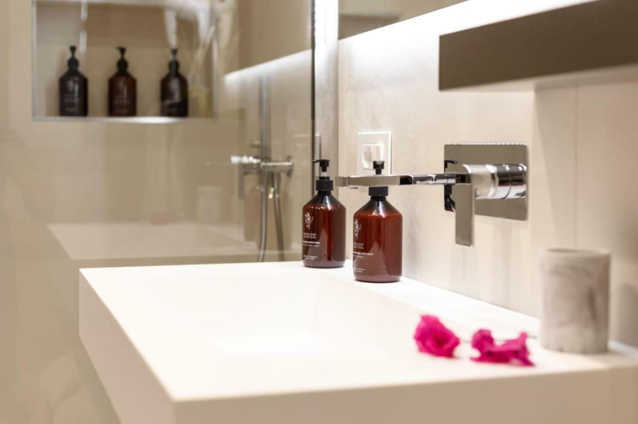 The View Luxury Apartments Таормина Екстериор снимка