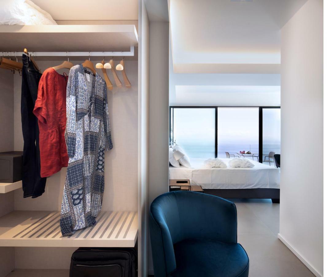 The View Luxury Apartments Таормина Екстериор снимка
